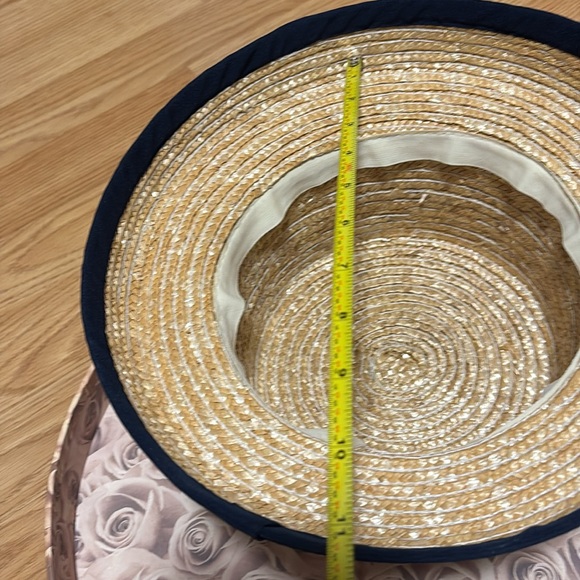 Straw hat with blue bow - Picture 11 of 16